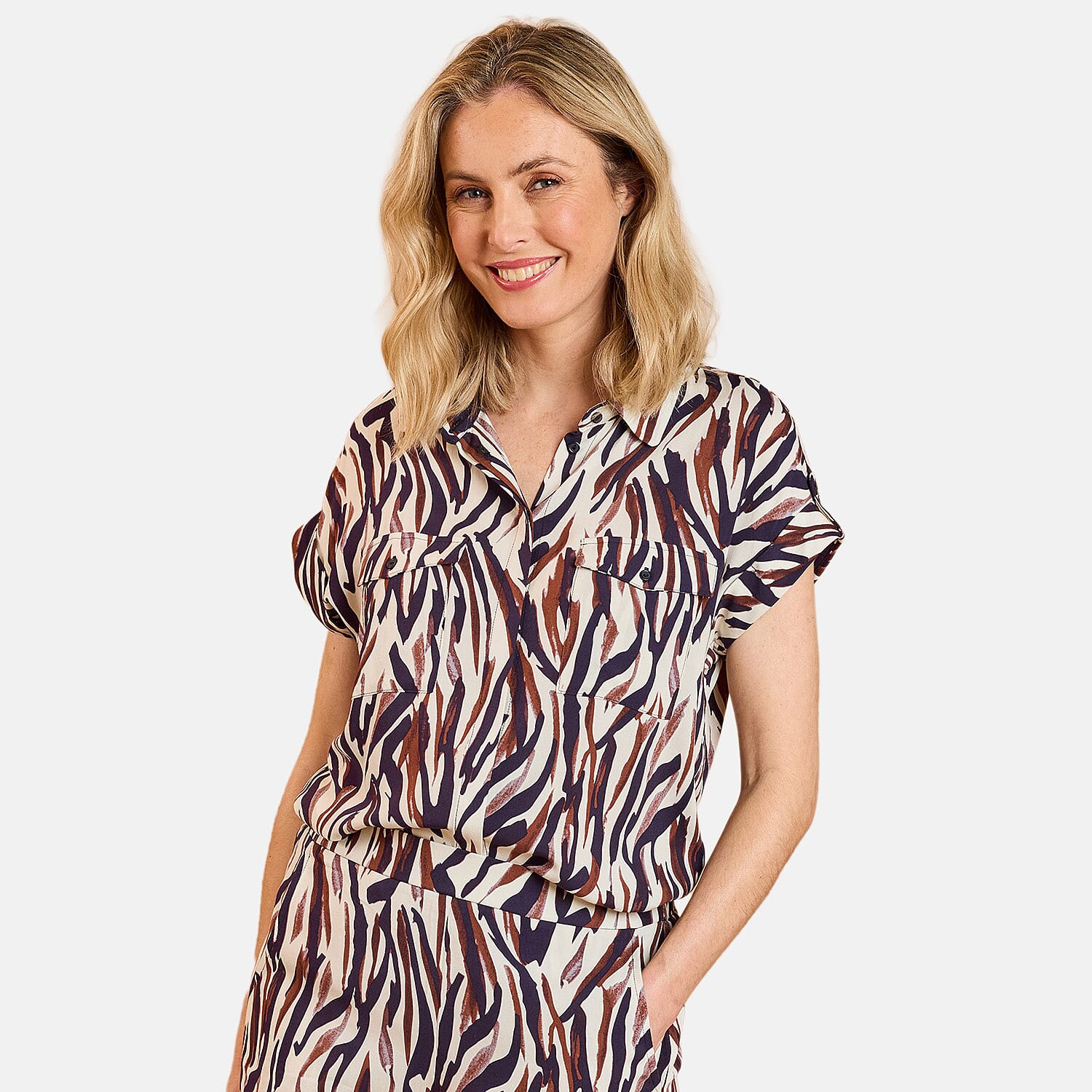 Spun viscose printed short sleeve collared blouse