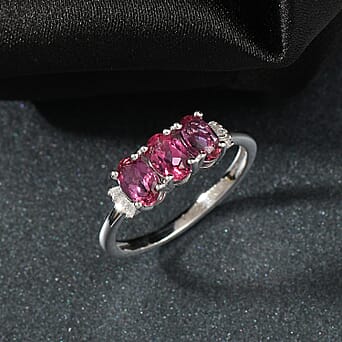 https://tjcuk.sirv.com/Products/82/6/8266727/Luxuriant-Lab-Grown-Bixbite-Lab-Grown-Diamond-3-Stone-Ring-in-Rhodium-_8266727_1.jpg?w=342&h=342