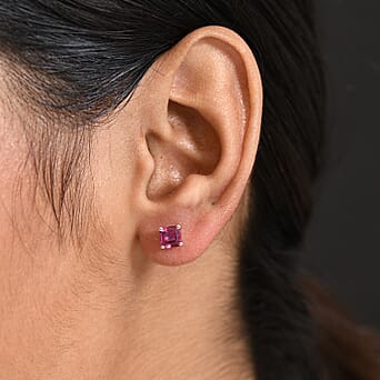 https://tjcuk.sirv.com/Products/82/6/8266782/Luxuriant-Lab-Grown-Bixbite-Solitaire-Stud-Push-Post-Earring-in-Platin_8266782_2.jpg?w=342&h=342