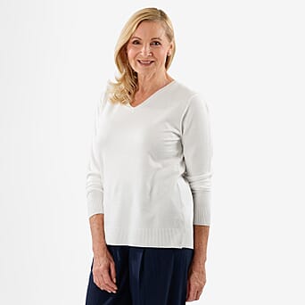 https://tjcuk.sirv.com/Products/82/6/8267129/Pure-Natural-V-Neck-Jumper-Size-14-White_8267129.jpg?w=342&h=342
