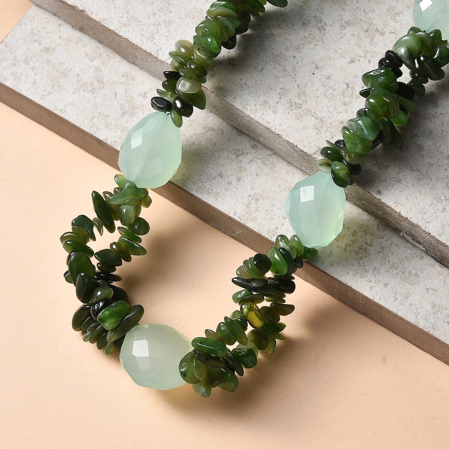 Nephrite & Chalcedony Necklace (Size - 20 - 1 Ext) in Platinum Overlay 525.00 Ct.