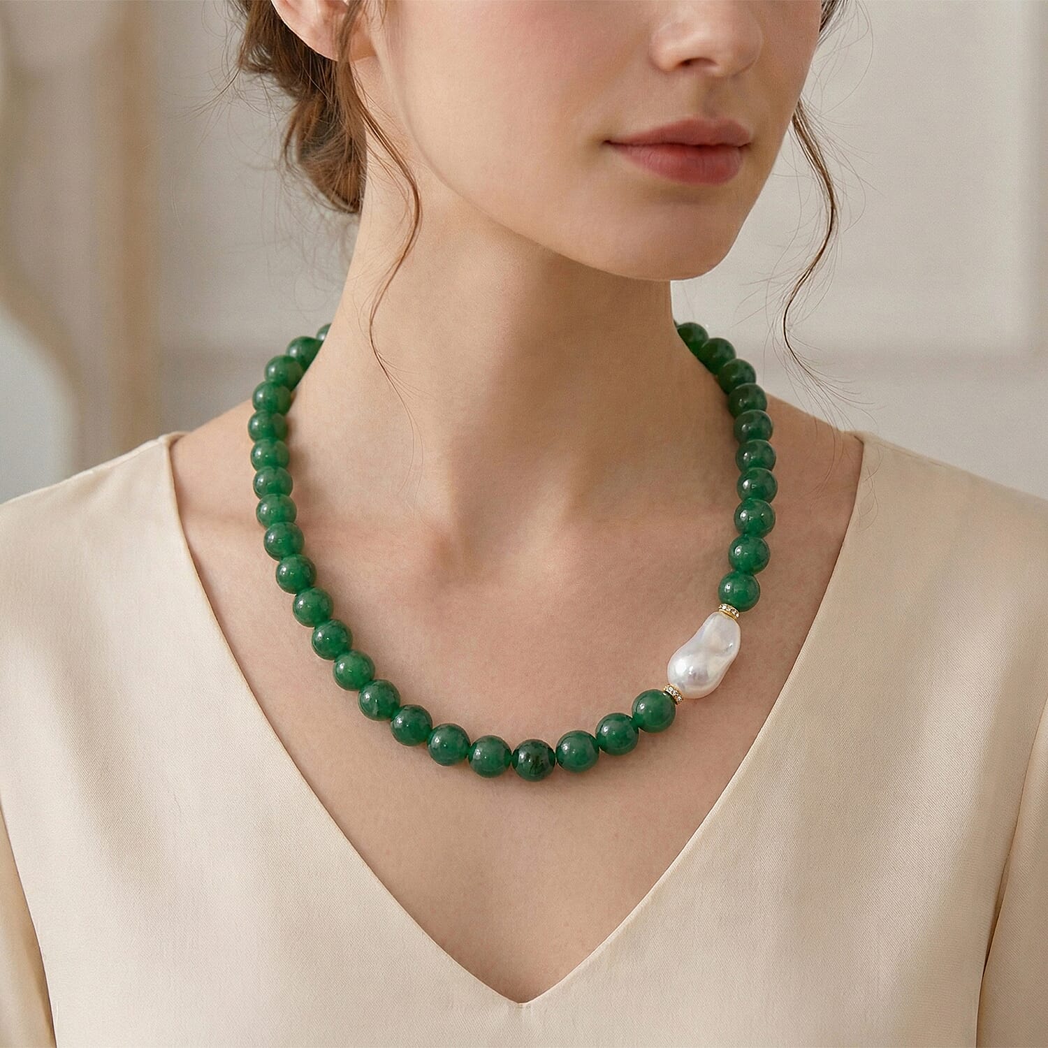 Green Onyx, White Cubic Zirconia & White Shell Pearl Beads Necklace (Size - 20) with T-Bar Clasp 425.00 Ct.