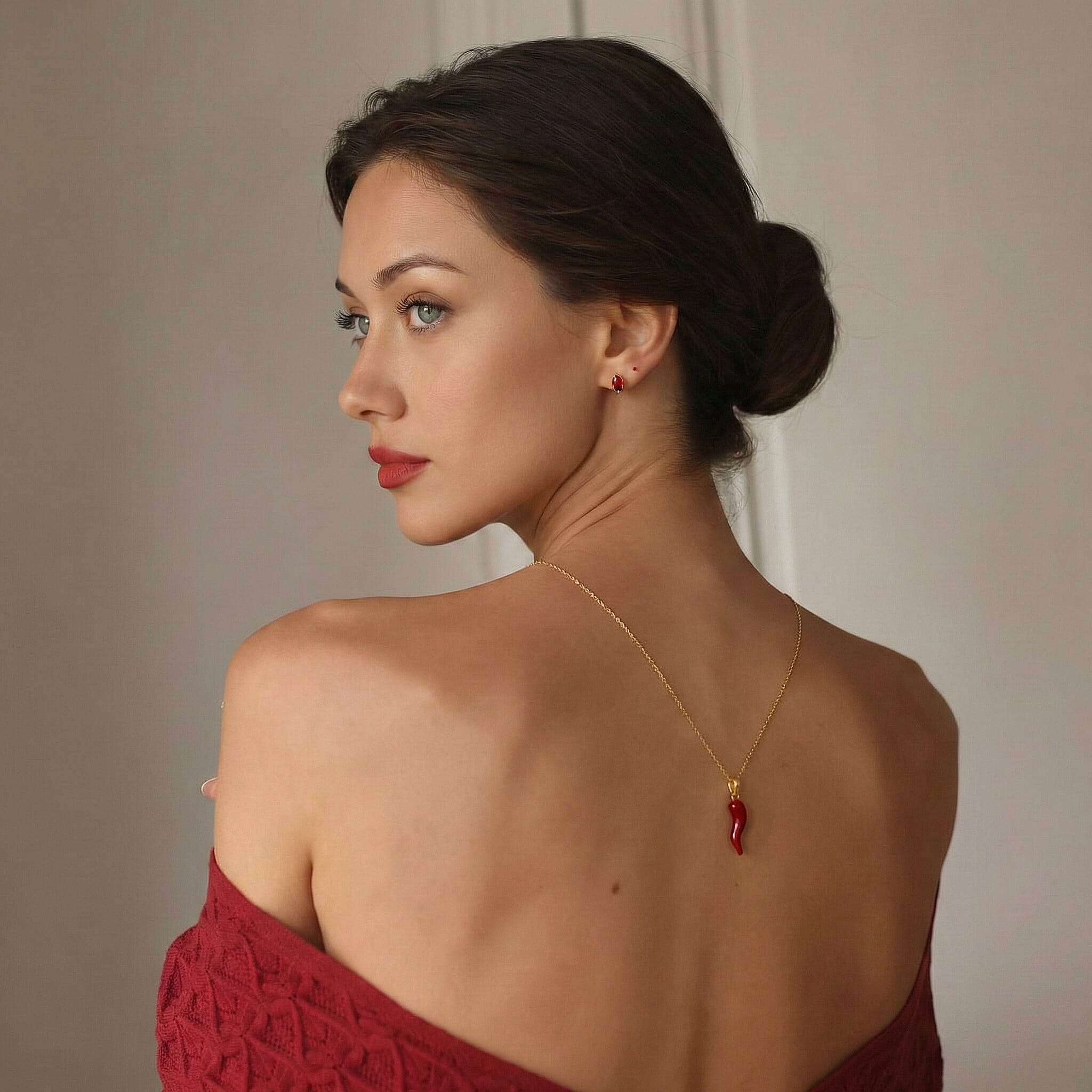 GP-9K Yellow Gold Chilli Enamelled Pendant