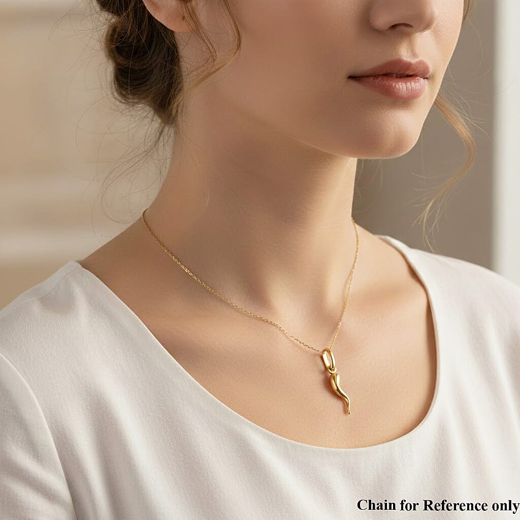 9K Yellow Gold Chilli Pendant