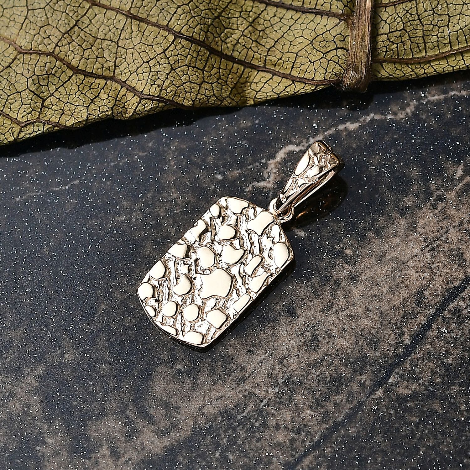 9K Yellow Gold Pendant, Gold Wt. 1.46 Gms.