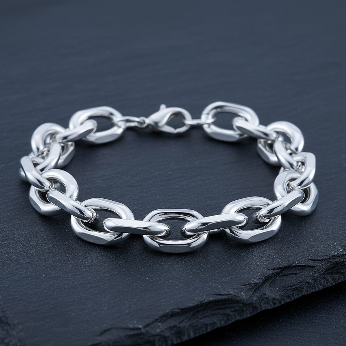 Designer Inspired - Oval Links Bracelet (Size - 8) with Lobster Clasp in Silver Tone