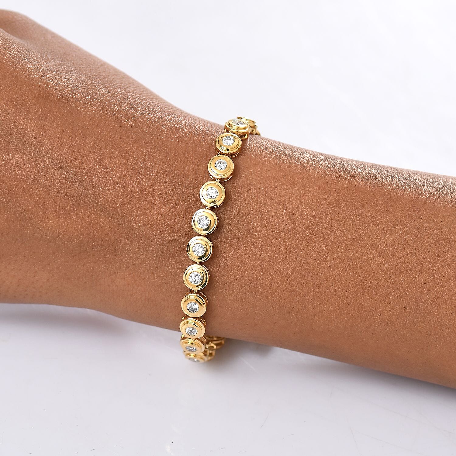 Luxuriant Lab Grown Diamond (SI-GH) Line Bracelet 1 Row (Size 7.5) with GB Lock Box in 18K Vermeil Yellow Gold Plated Sterling Silver 4.05 Ct, Silver Wt. 15.07 Gms.