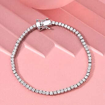 https://tjcuk.sirv.com/Products/82/7/8272521/Luxuriant-Lab-Grown-Diamond-Bracelet-Size-7-5-in-Rhodium-OverlaySterli_8272521_1.jpg?w=342&h=342