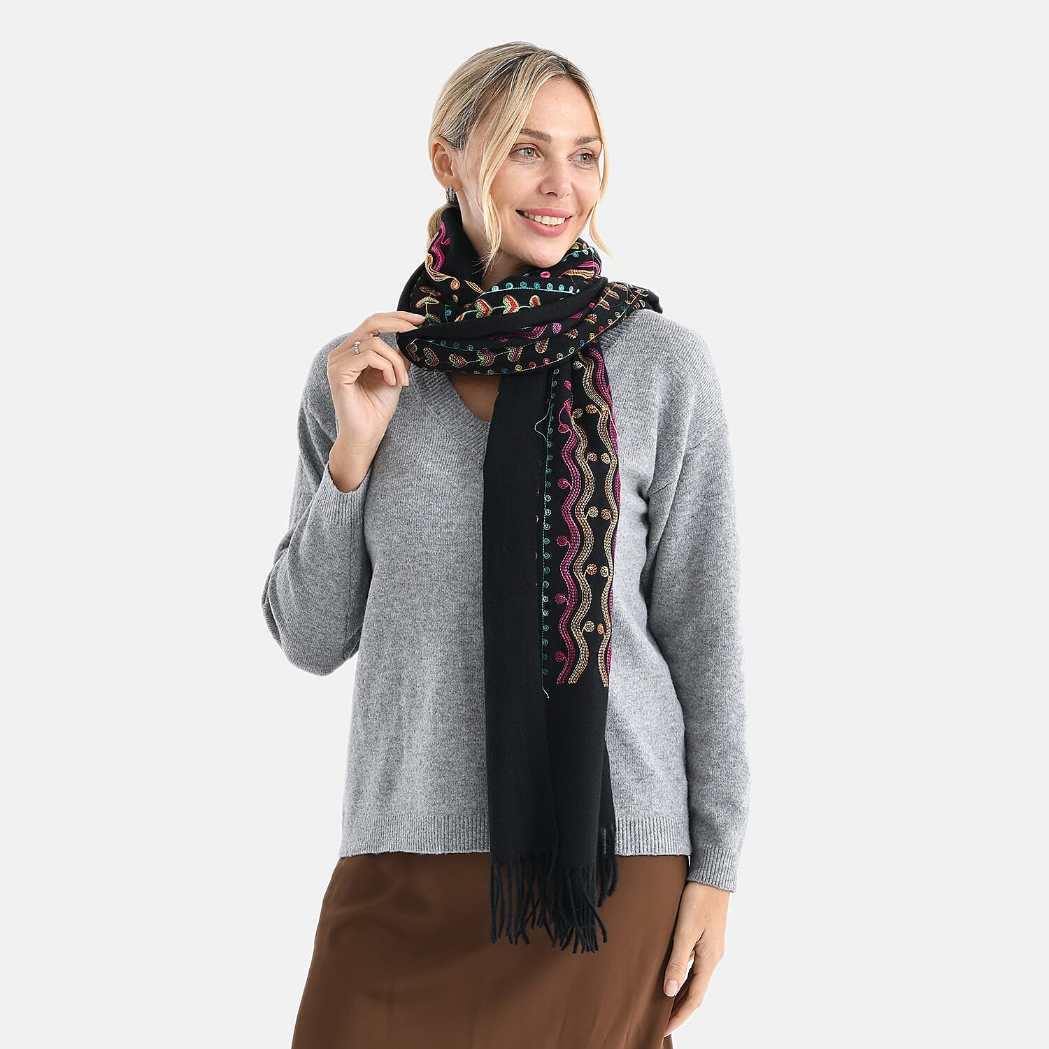 Super Soft Heart Embroidery Scarf (Size 180 x 70 cm) - Black