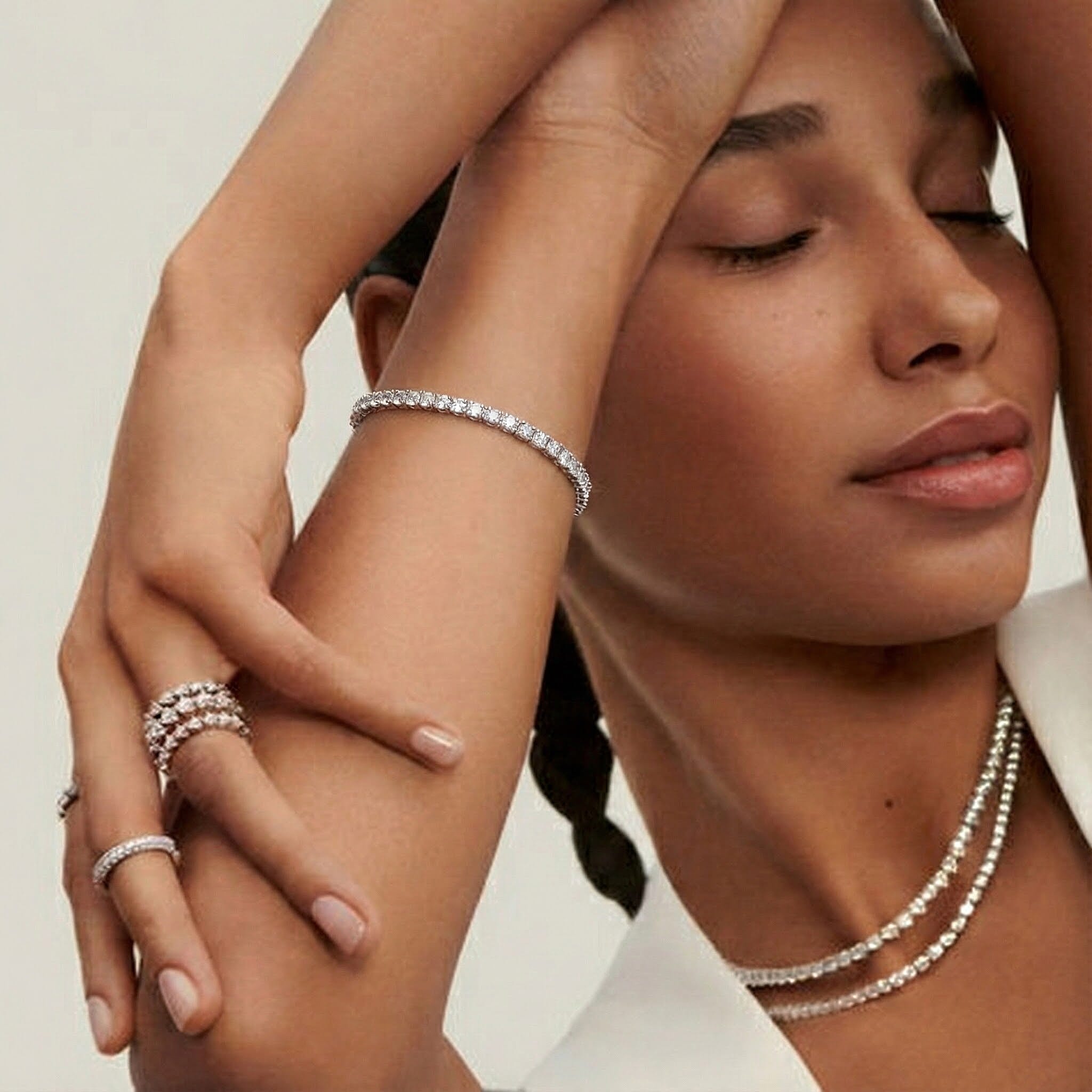 D'Joy Moissanite Cluster Bracelet (Size 7) with GB Lock Box in Rhodium Overlay Sterling Silver 5.30 Ct, Silver Wt. 9.69 Gms.