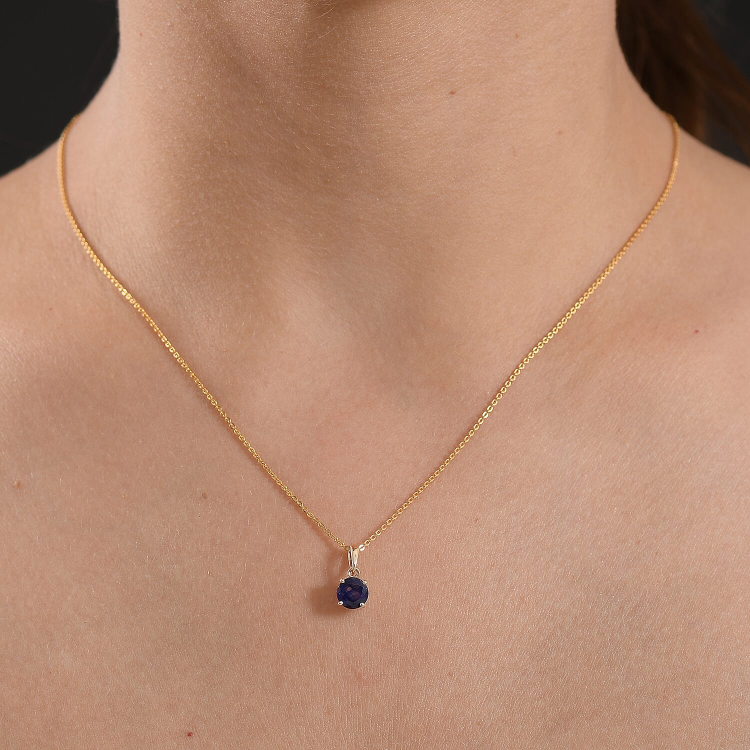 9K Yellow Gold AA Fissure Filled Blue Sapphire Pendant 1.22 Ct.