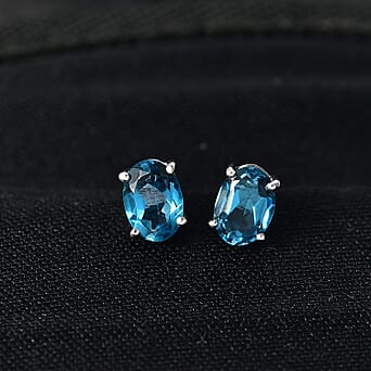 https://tjcuk.sirv.com/Products/82/7/8276625/Certified-London-Blue-Topaz-Solitaire-Stud-Push-Post-Earring-in-Platin_8276625_1.jpg?w=342&h=342