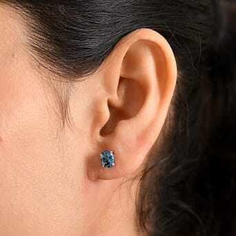 https://tjcuk.sirv.com/Products/82/7/8276625/Certified-London-Blue-Topaz-Solitaire-Stud-Push-Post-Earring-in-Platin_8276625_2.jpg?w=342&h=342
