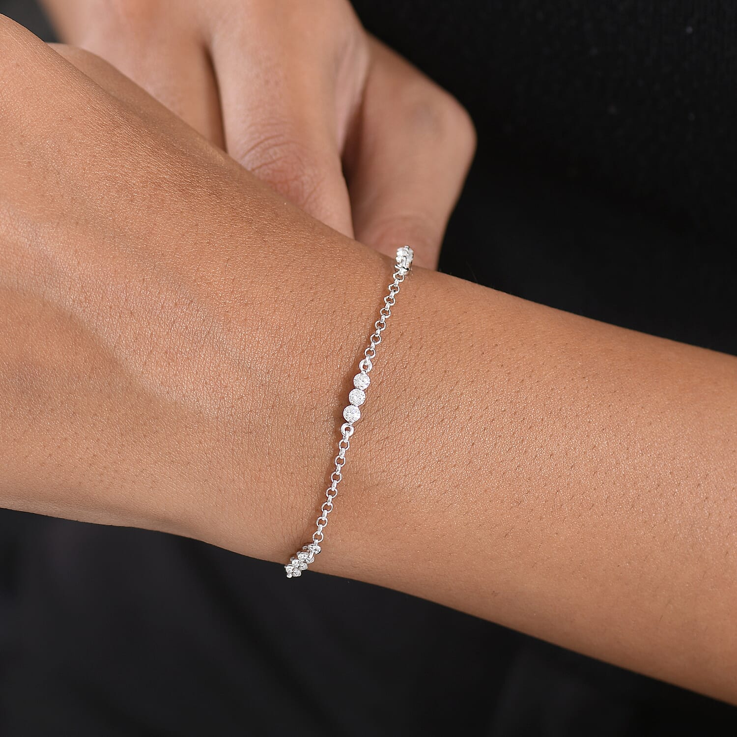 Luxuriant Lab Grown Diamond (SI-GH) Station Bracelet (Size 7.5) in Rhodium Overlay Sterling Silver 1.03 Ct.