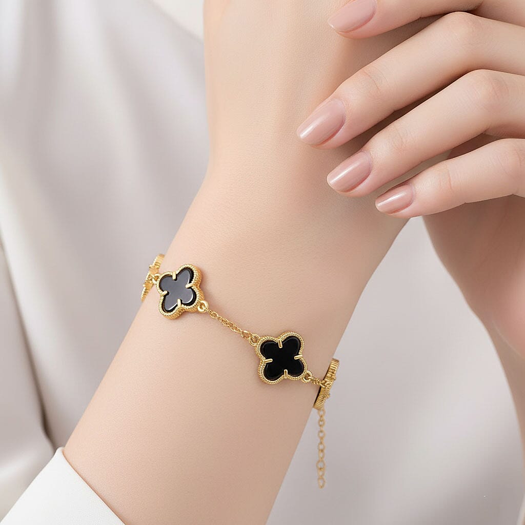 Black Dyed Agate Fancy Bracelet (Size - 7.5)  1.200  Ct.