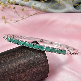 https://tjcuk.sirv.com/Products/82/7/8279119/D-Joy-Emerald-Full-Bangle-Size-7-5-in-Rhodium-Overlay-Sterling-Silver-_8279119_1.jpg?w=342&h=342