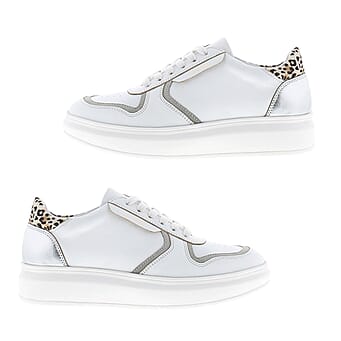 https://tjcuk.sirv.com/Products/82/7/8279456/NV-Ladies-Shoe-Size-7-White_8279456.jpg?w=342&h=342