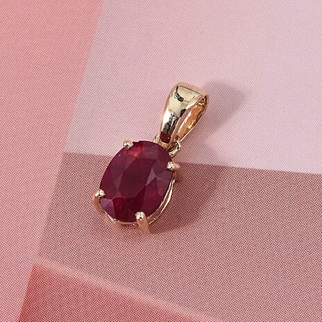 9K Yellow Gold Oval Cut AA African Ruby Pendant 1.25 Ct.