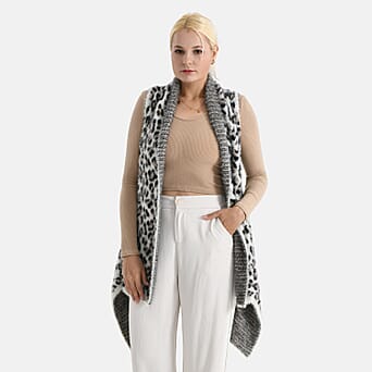 https://tjcuk.sirv.com/Products/82/8/8280623/Styled-By-Acrylic-Patterned-Cardigan-Size-One-Size-Beige-Beige_8280623_3.jpg?w=342&h=342