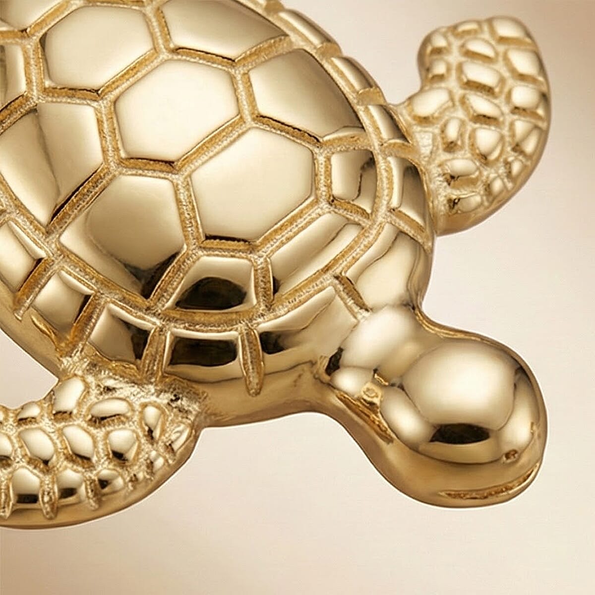 Close Out Deal - 9K Yellow Gold Turtle Pendant 1,20 gram