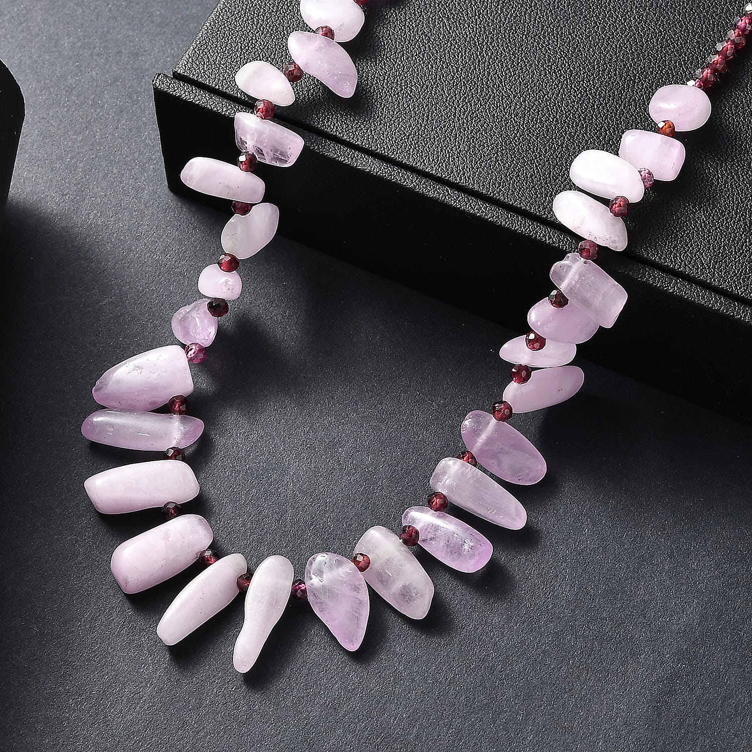 D'Joy Kunzite & Rhodolite Garnet Necklace (Size - 18) in Rhodium Overlay Sterling Silver 123.00 Ct.