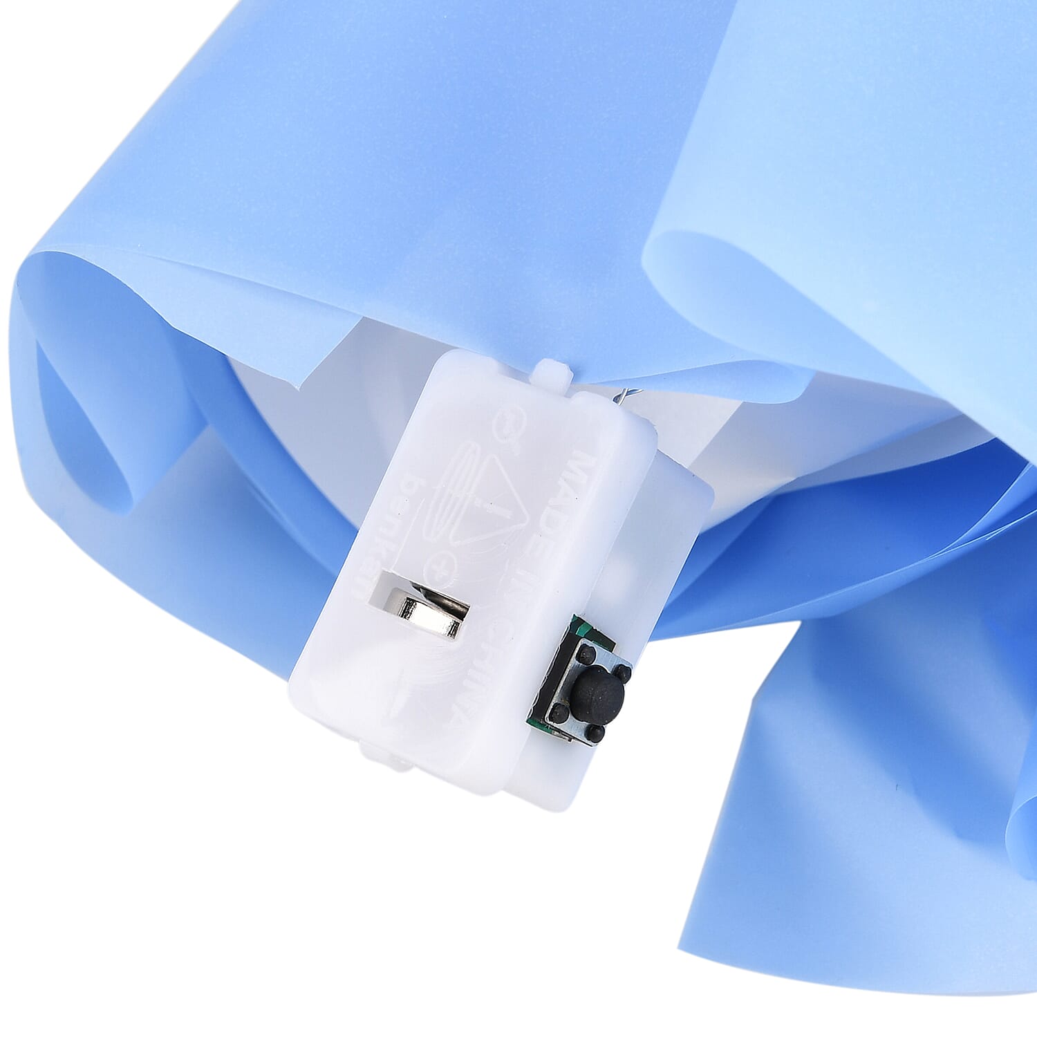 LIVMORE Handmade Knitted Flower Bouquet with Little Bear & LED Lights (26cm) - Blue