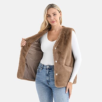 https://tjcuk.sirv.com/Products/82/8/8283435/Maisi-Faux-Fur-Half-Sleeve-Luxe-Gilet-Coat-with-Button-Detail-Size-L-X_8283435_3.jpg?w=342&h=342