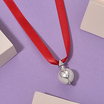 https://tjcuk.sirv.com/Products/82/8/8283826/White-Shell-Pearl-Pendant-with-Red-Ribbon-in-Rhodium-Overlay-13-50-Ct_8283826_1.jpg?w=342&h=342