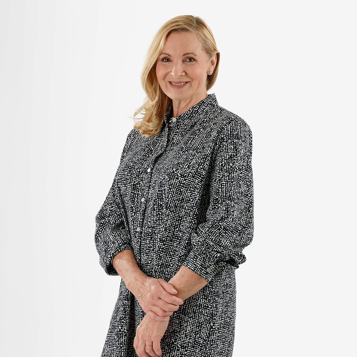 Closeout Deal: Stylish Longline Button-Down Shirt