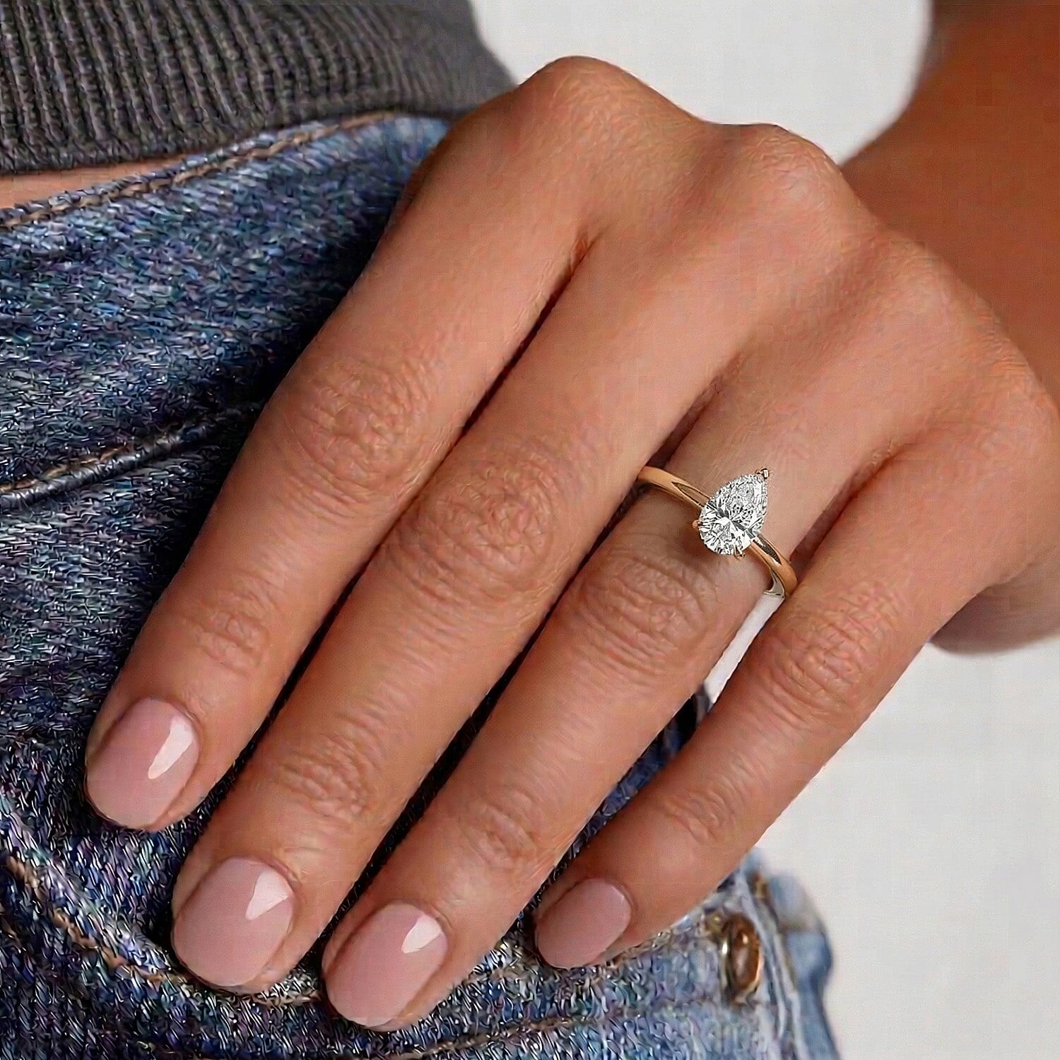 LUXURIANT 1 Ct. Lab Grown Diamond Solitaire Ring in Sterling Silver
