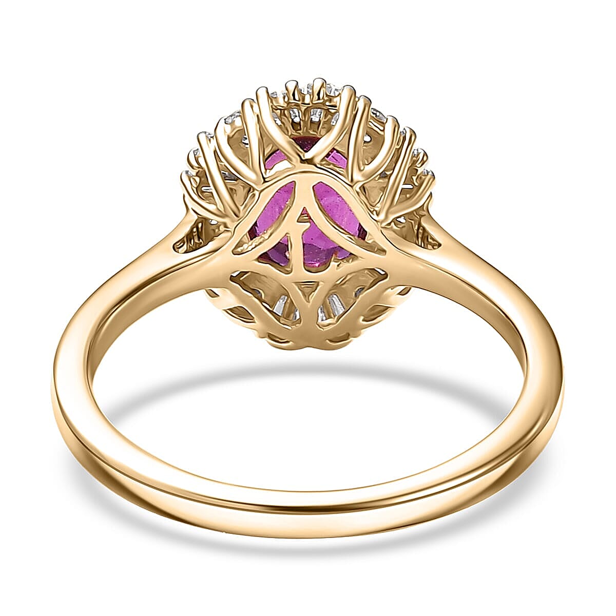 Luxuriant 10K Yellow Gold AAA Radiant Ember Garnet, Lab Grown Diamond Main Stone With Side Stone Ring, Gold Wt.2.49 Gms  1.805  Ct.