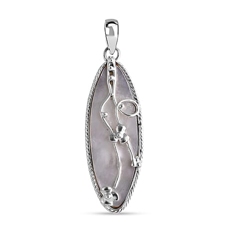 Mother Of Pearl Pendant Sterling Silver, Silver Wt. 4.00 Gms.