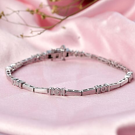 Luxuriant Lab Grown Diamond (SI-GH) Tennis Bracelet 1 Row (Size 7.5) with GB Lock Box in Rhodium Overlay Sterling Silver 1.00 Ct, Silver Wt. 10.03 Gms.