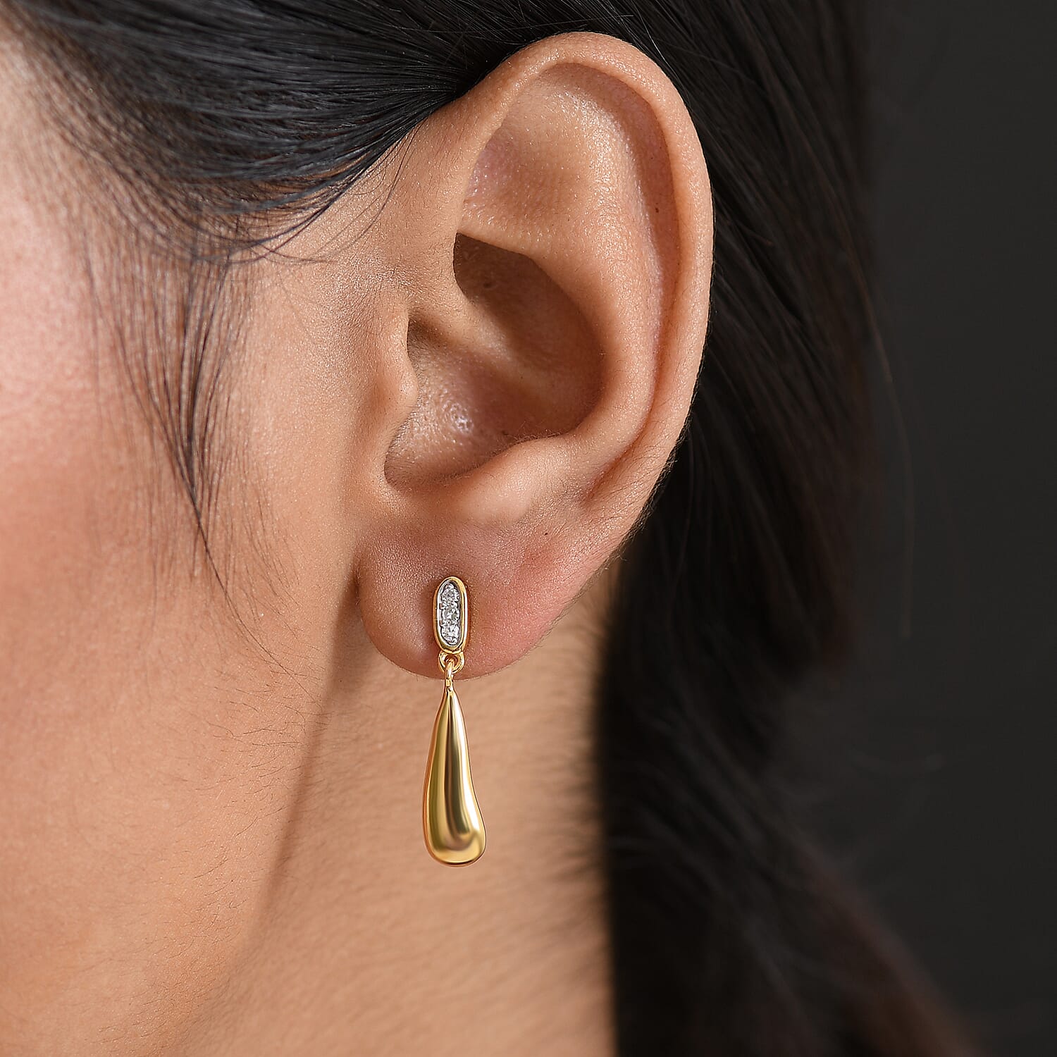 Luxuriant Lab Grown Diamond (SI-GH) Dangling Push Back Earring in 18K Vermeil Yellow Gold Plated Sterling Silver 0.10 Ct.