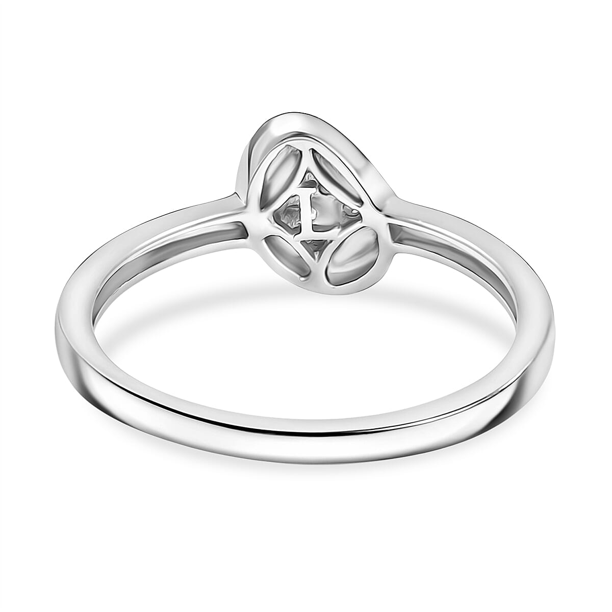Luxuriant Lab Grown Diamond (SI-GH) Cluster Ring in Sterling Silver