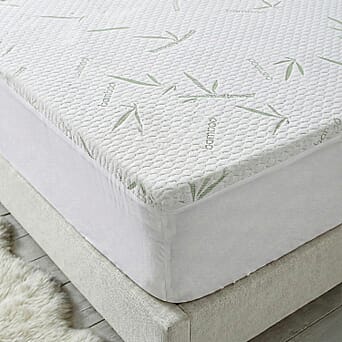 https://tjcuk.sirv.com/Products/82/8/8286594/LIVMORE-Leaf-Mattress-Pad-Size-135x1-cm-White_8286594_1.jpg?w=342&h=342