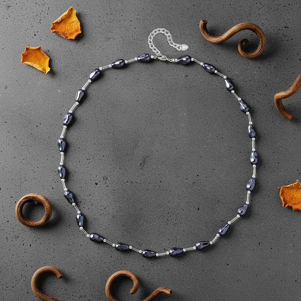 White Shell Pearl Necklace (Size 28 - 2 Ext)