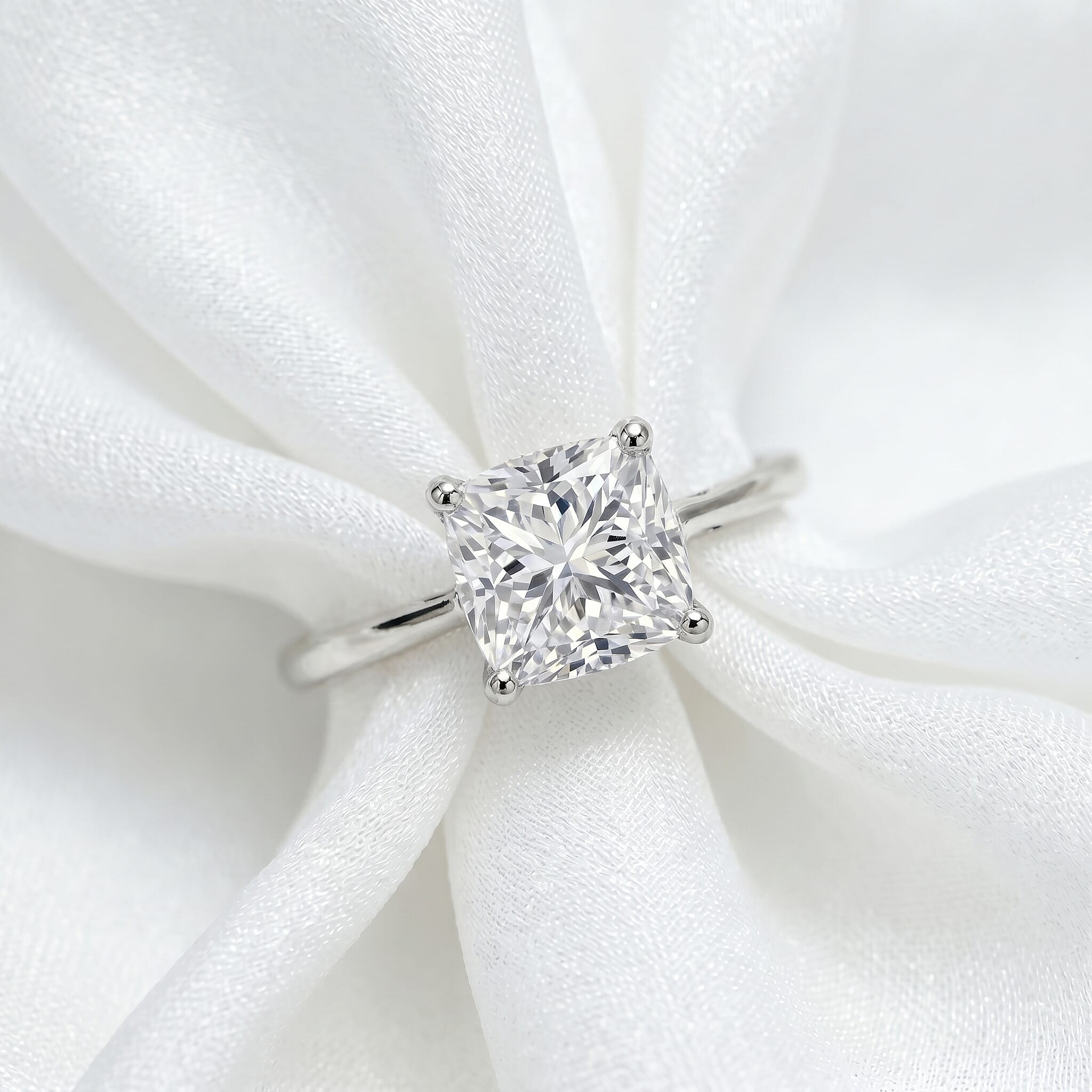 LUXURIANT 2 Carat Lab Grown Diamond Solitaire Ring in 950 Platinum