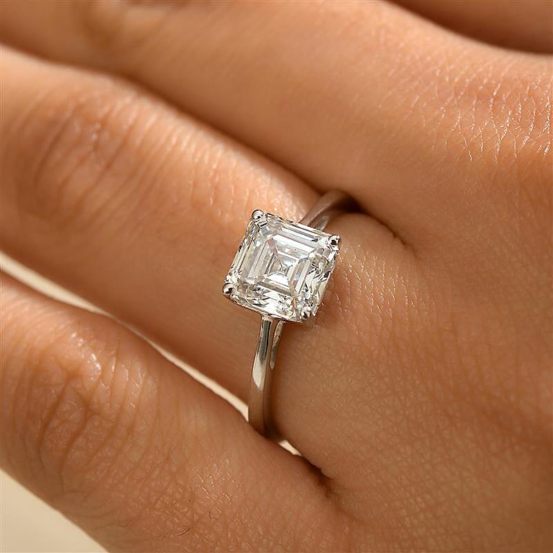 LUXURIANT 2 Carat Lab Grown Diamond Solitaire Ring in 950 Platinum