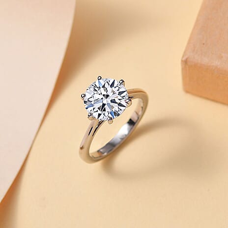 Luxuriant 950 Platinum VS Lab Grown Diamond EF, VS Solitaire Ring, Platinum Wt.5.58 Gms  3.026  Ct.