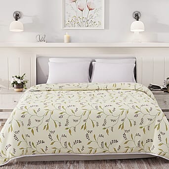 https://tjcuk.sirv.com/Products/82/8/8287413/LIVMORE-Micro-Printed-Blanket-Size-145x1-cm-Cream-Gray_8287413_1.jpg?w=342&h=342