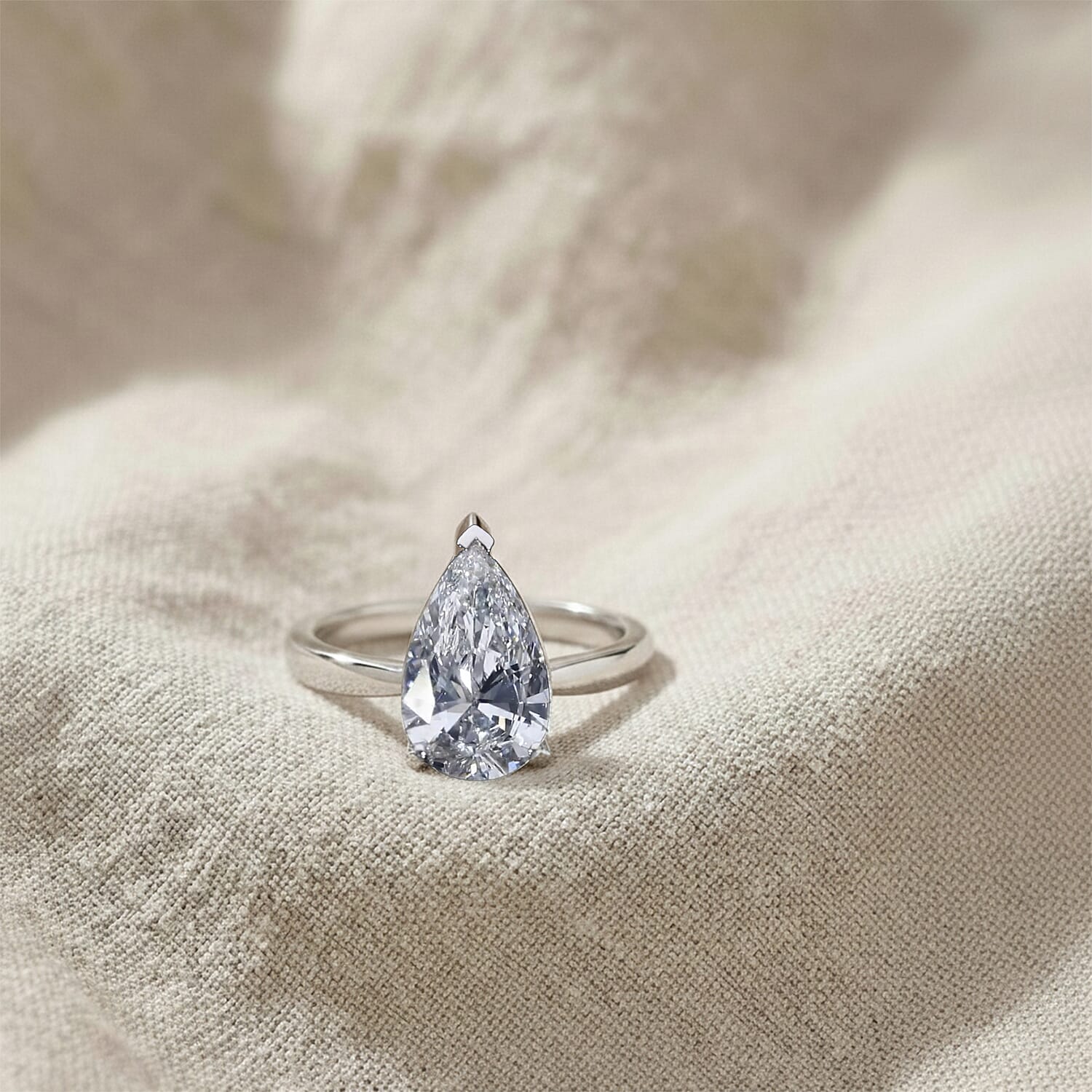 LUXURIANT 5 Carat Lab Grown Diamond Solitaire Ring in 950 Platinum