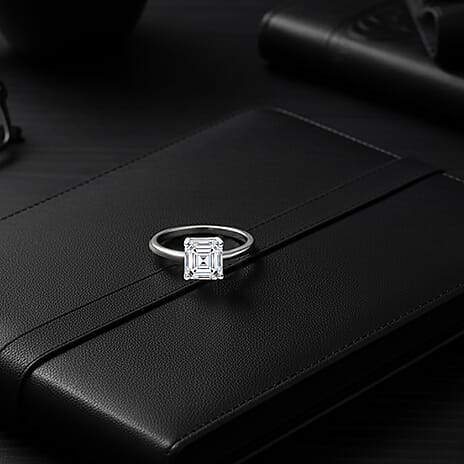 Luxuriant 950 Platinum VS Lab Grown Diamond EF, VS Solitaire Ring, Platinum Wt.4.25 Gms  1.000  Ct.