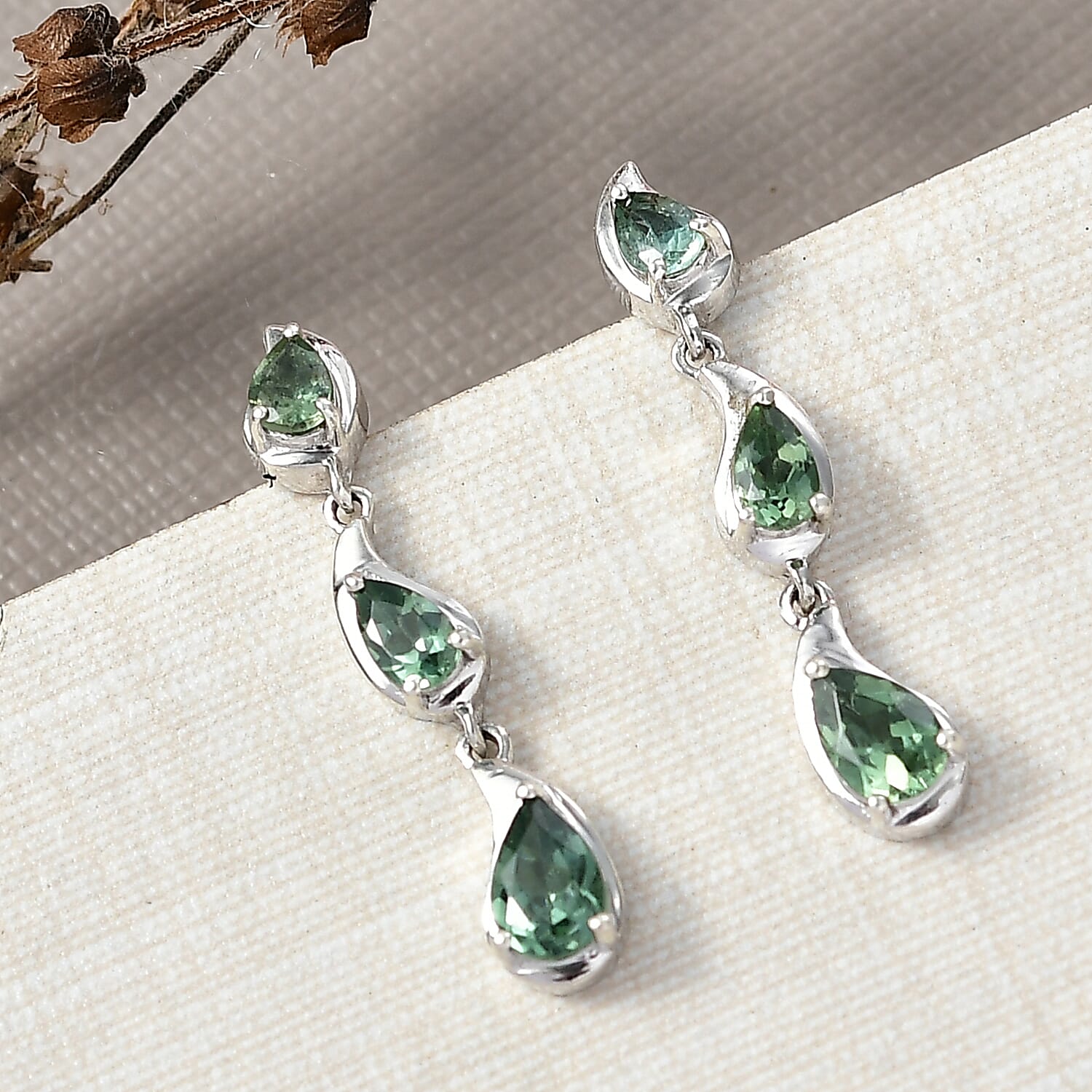 D'Joy Green Apatite Dangling Earring in Platinum Overlay Sterling Silver 1.66 Ct.