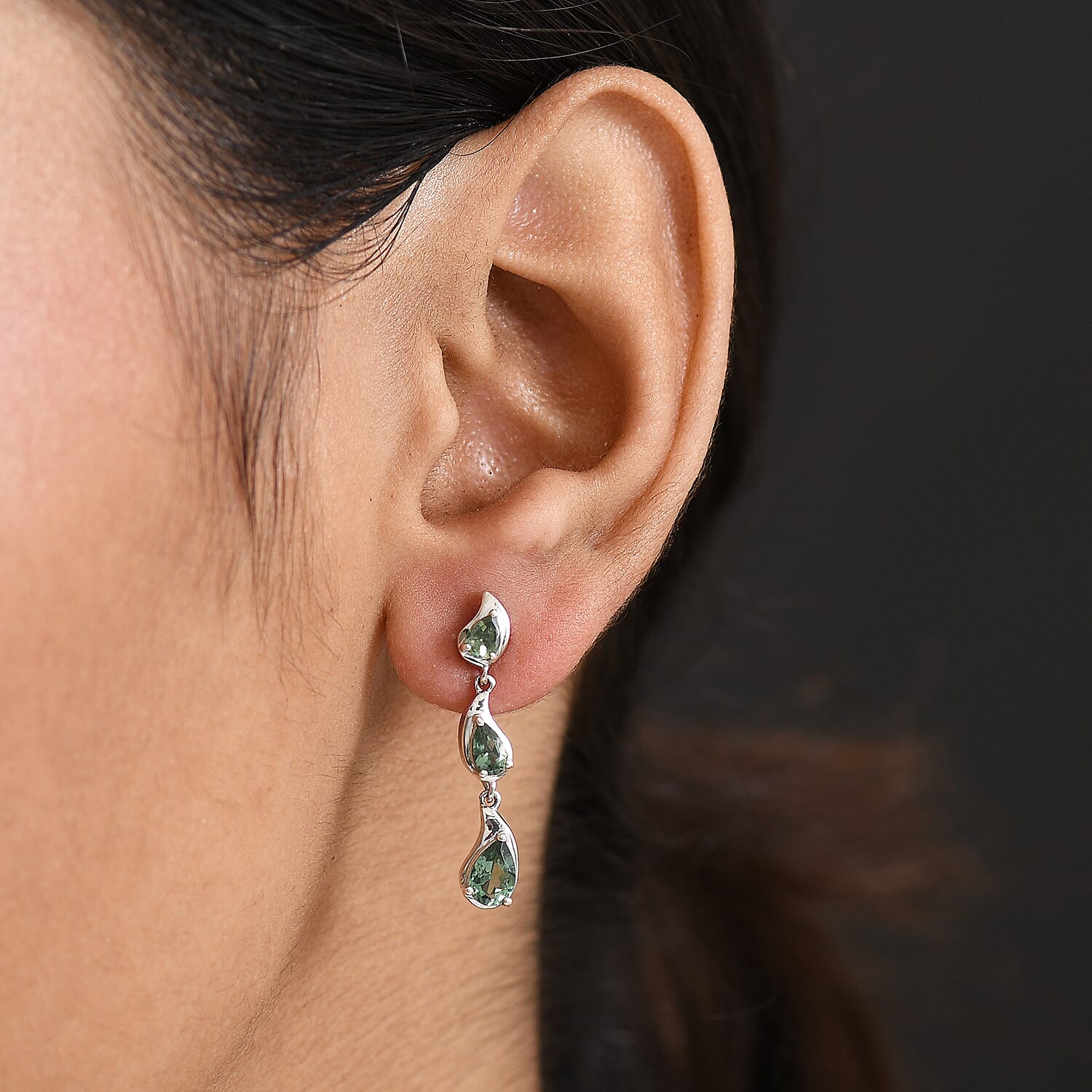 D'Joy Green Apatite Dangling Earring in Platinum Overlay Sterling Silver 1.66 Ct.