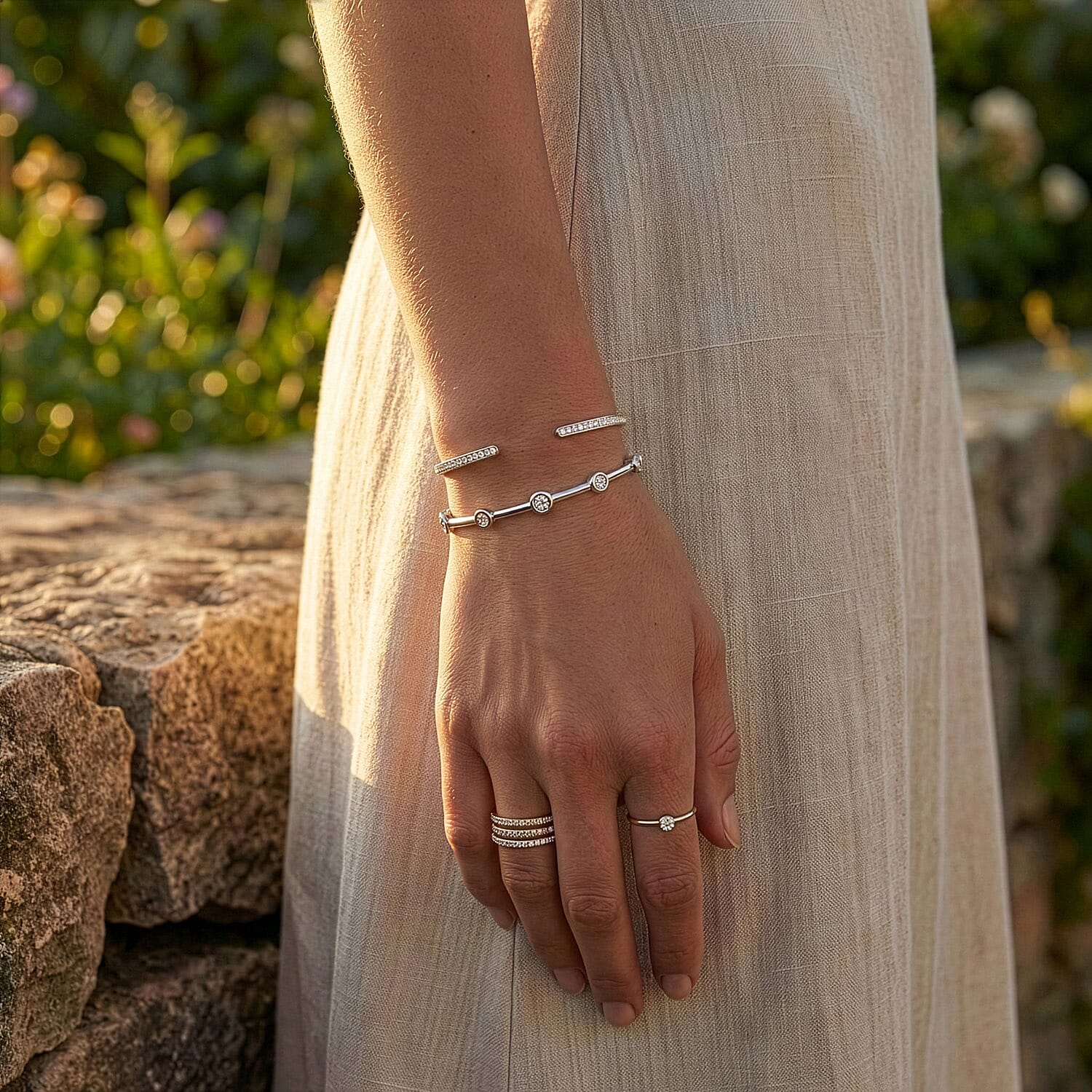 Luxuriant Lab Grown Diamond (SI-GH) Tennis Bracelet (Size 7.5) in Rhodium Overlay Sterling Silver 1.00 Ct