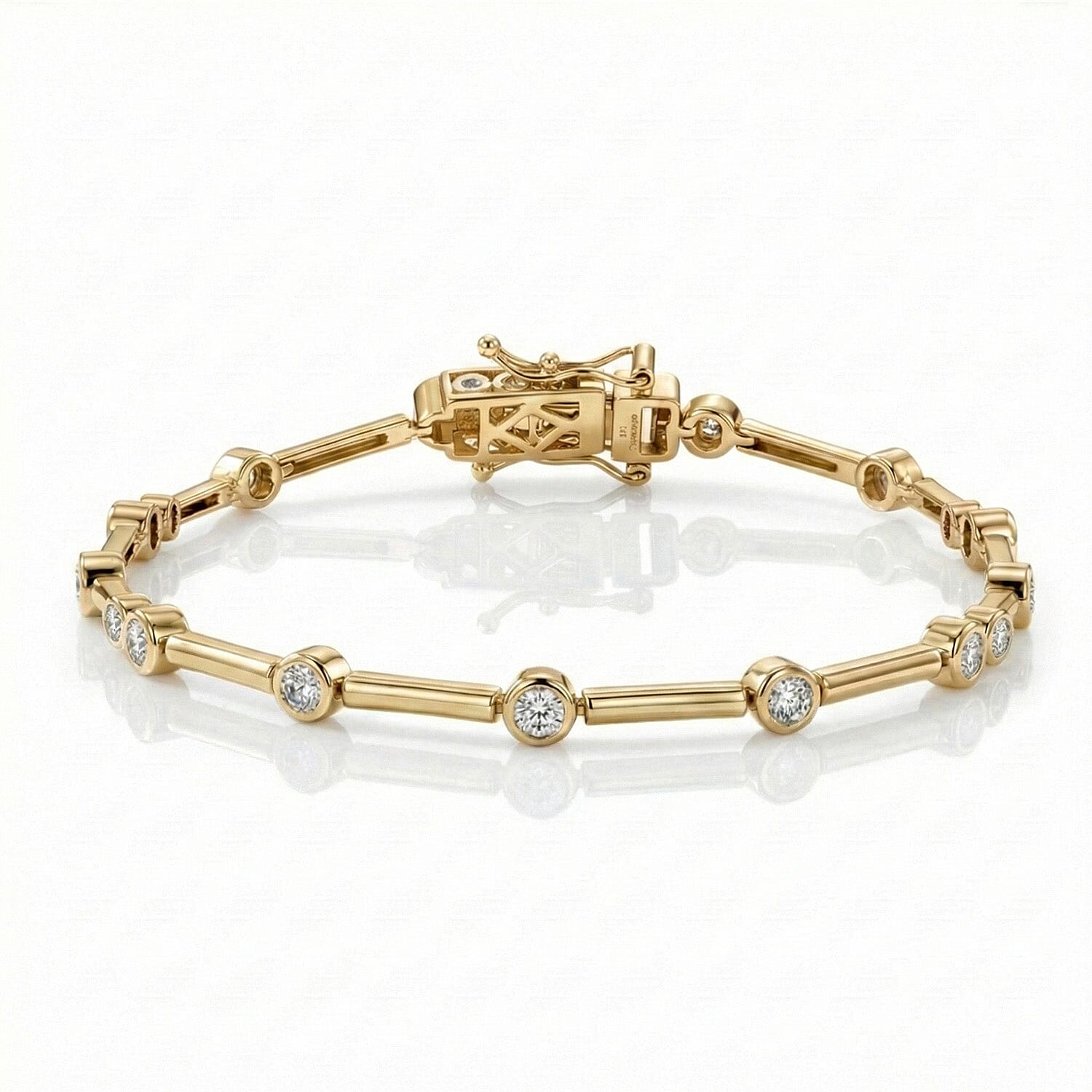 Luxuriant Lab Grown Diamond (SI-GH) Tennis Bracelet (Size 7.5) in 18K Yellow Gold Overlay Sterling Silver 1.00 Ct,