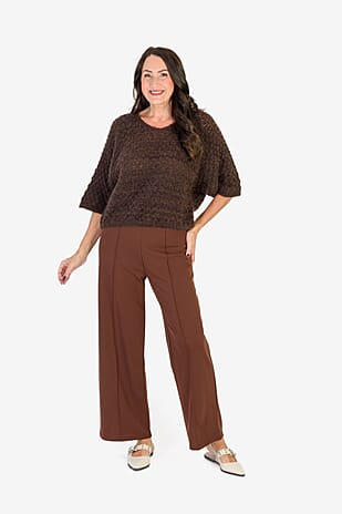 THE SHOWSTOPPER- Sugar Crisp Supersoft Crochet Knit Batwing Sleeve Jumper (One Size 8 TO 20) - Chocolate Brown