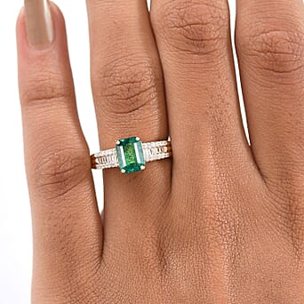https://tjcuk.sirv.com/Products/82/9/8291100/9K-Yellow-Gold-AAA-Premium-Emerald-White-Diamond-Main-Stone-With-Side-_8291100_2.jpg?w=342&h=342