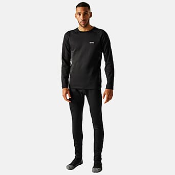 https://tjcuk.sirv.com/Products/82/9/8291110/Regatta-Mens-Base-Layer-2-Piece-Set-With-Fleece-Backing-Size-XL-Black_8291110_1.jpg?w=342&h=342